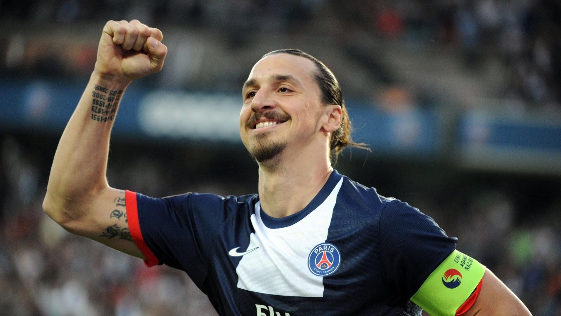 开云·体育官网-英格兰马术队在巴黎奥运会上勇夺团体三项赛金牌，展现强大实力。