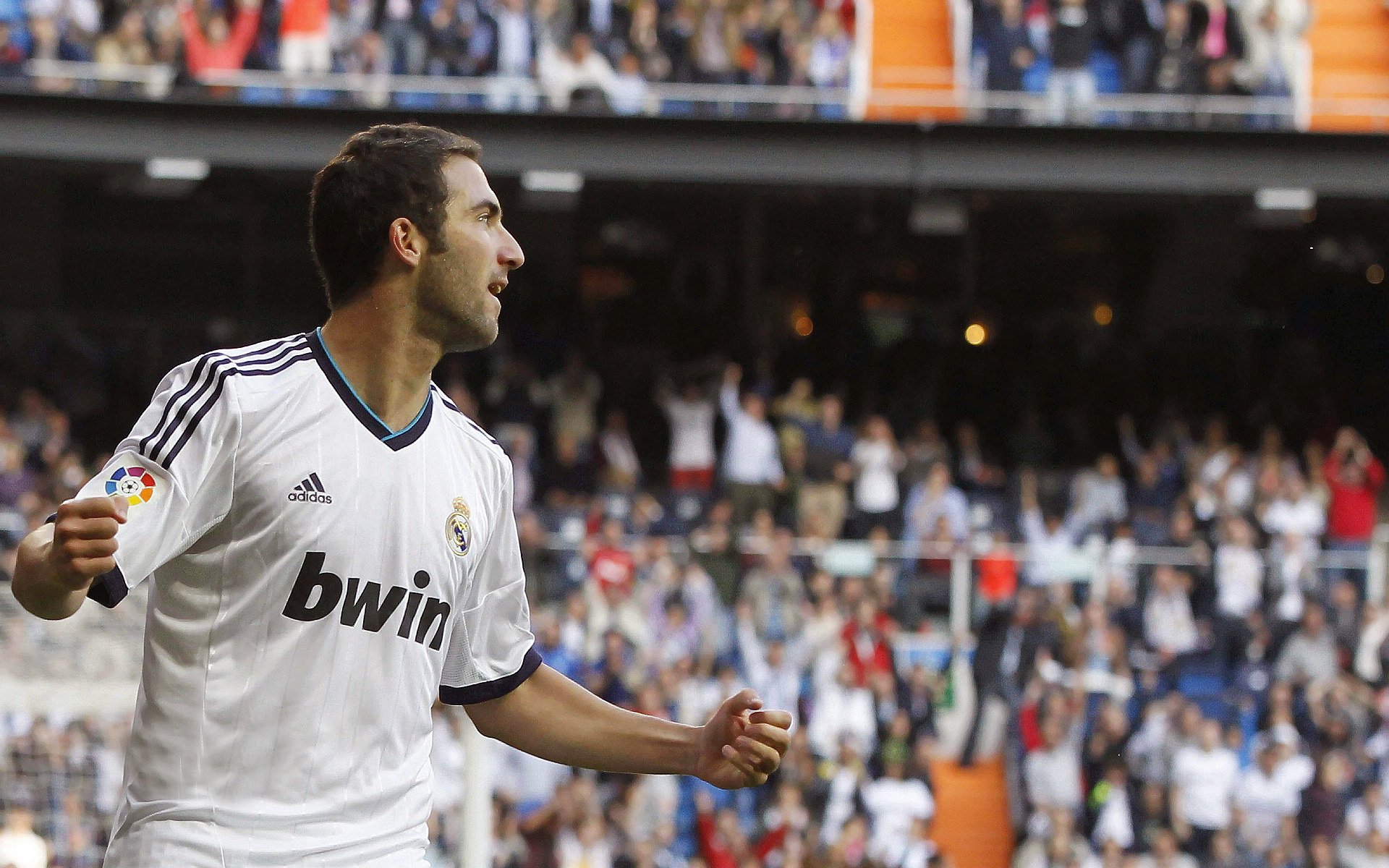 开云中国-南安普顿锋线新援表现出色，南安普顿前锋